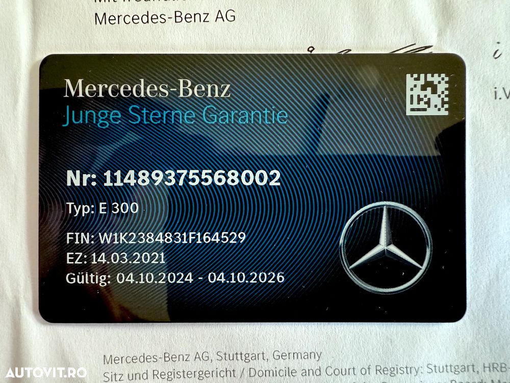 Mercedes-Benz E 300 Cabrio 9G-TRONIC AMG Line - 28