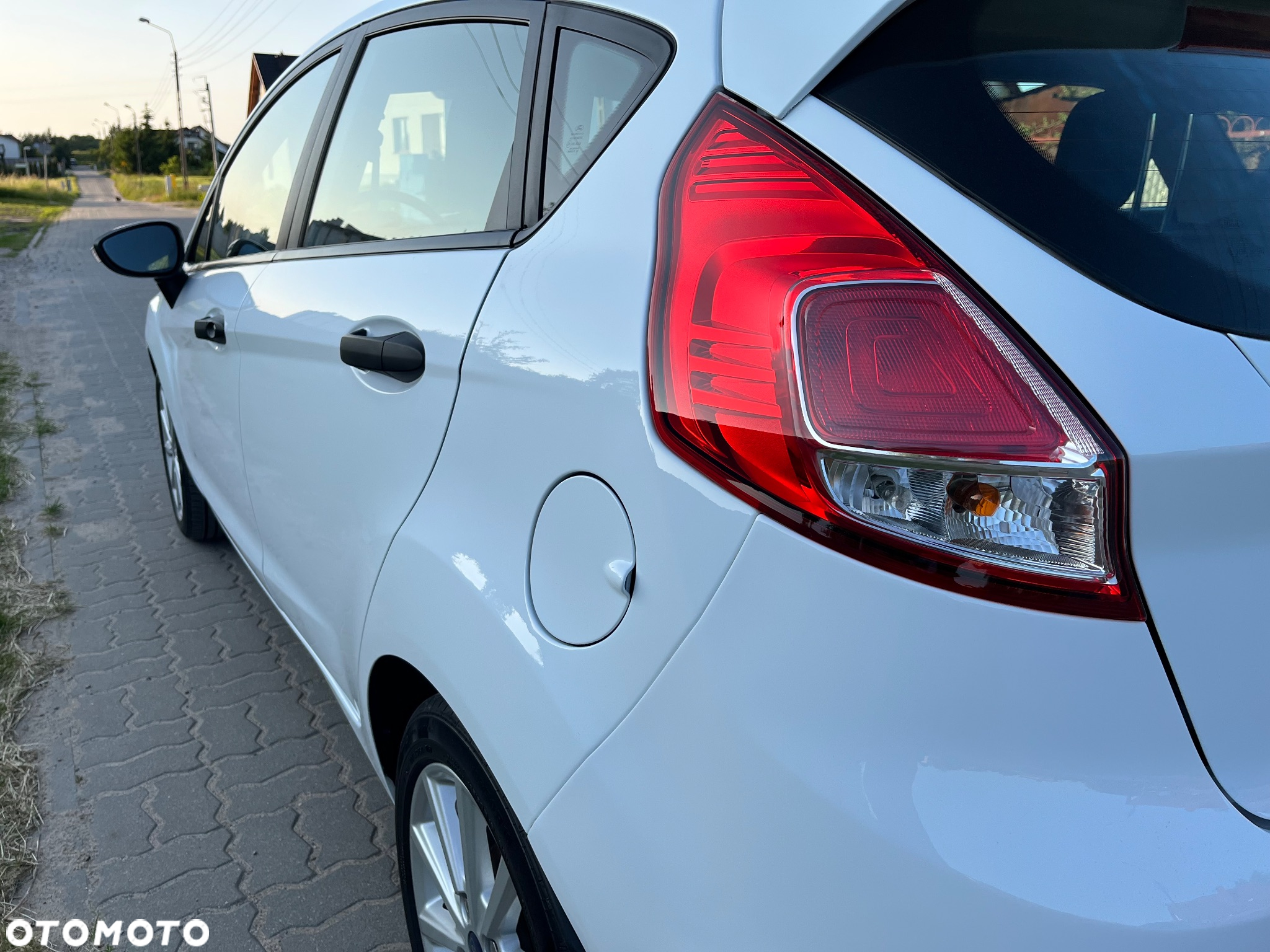 Ford Fiesta 1.25 Ambiente - 14