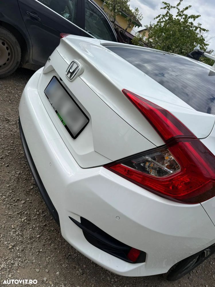 Honda Civic 1.5 VTEC Turbo CVT Elegance Navi - 4