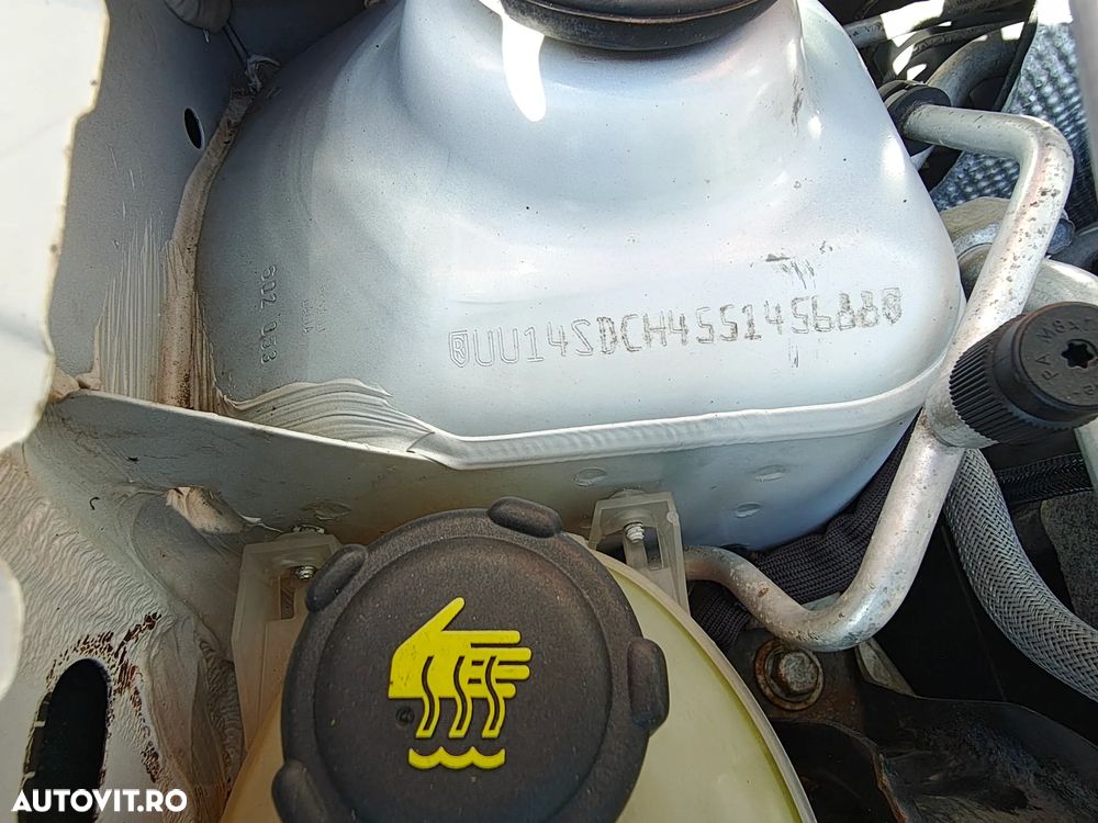 Dacia Logan 1.5 dCi 75 CP Ambiance - 11