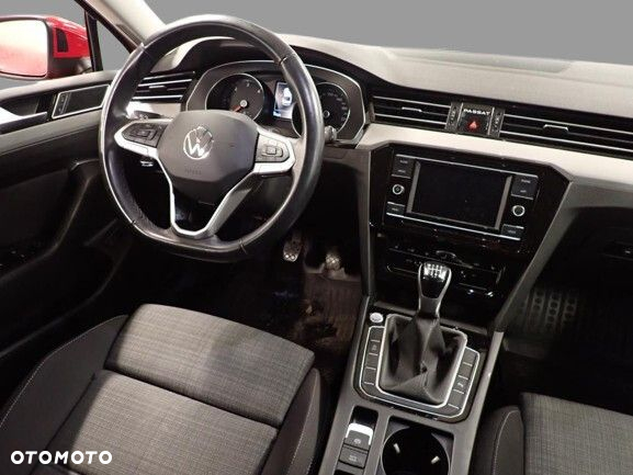 Volkswagen Passat 2.0 TDI EVO Business - 6