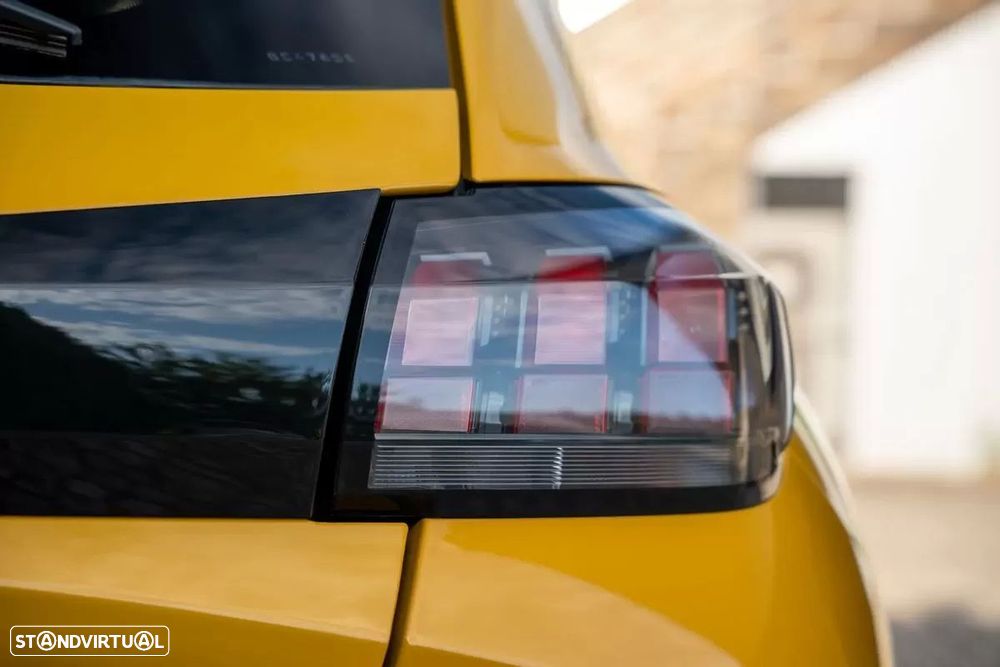 Peugeot e-208 - 41