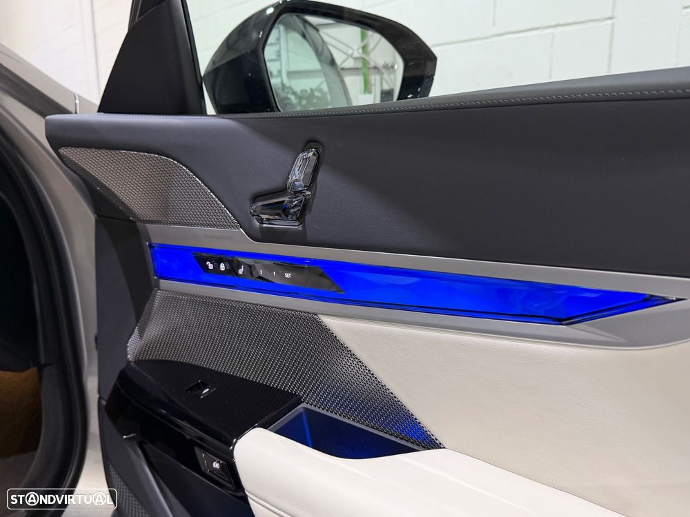 BMW 740 d xDrive Pack Desportivo M Pro - 45