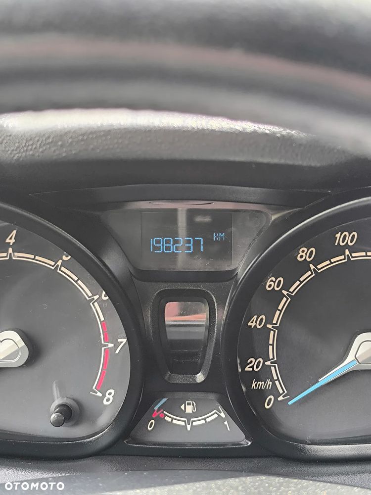 Ford Fiesta 1.25 Titanium - 9
