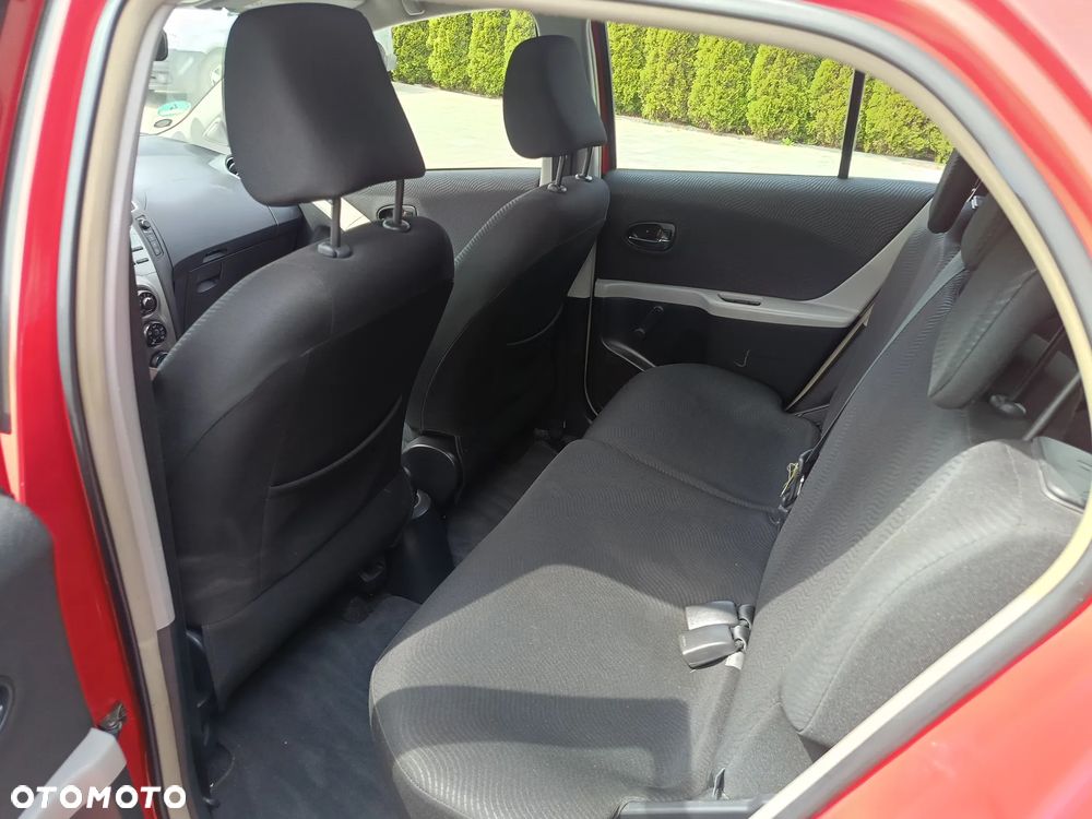 Toyota Yaris 1.33 VVT-i Comfort - 25