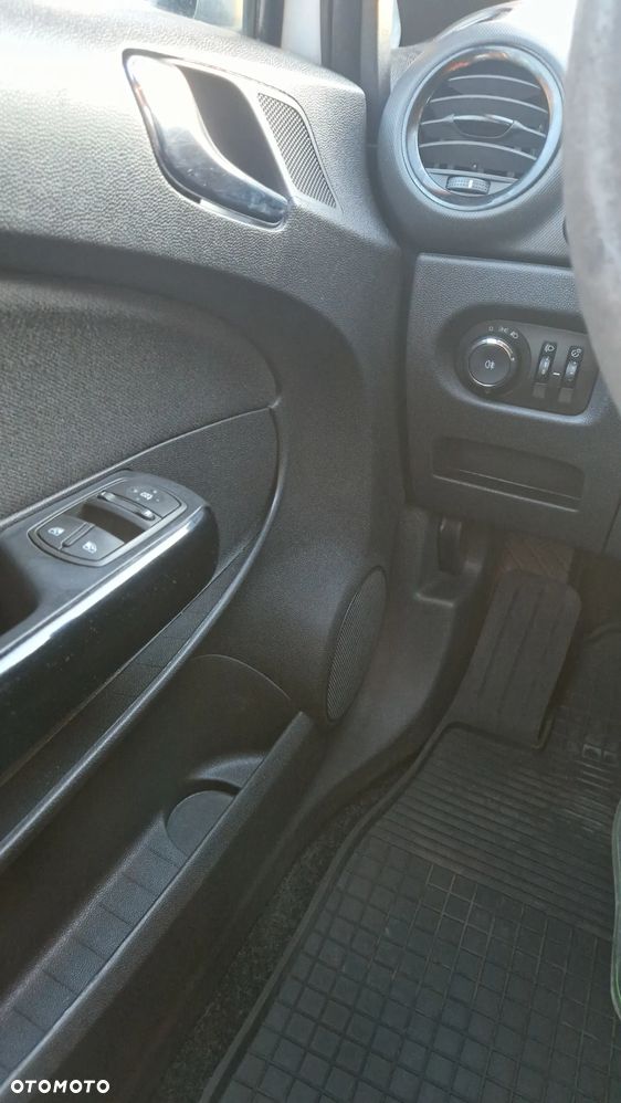 Opel Corsa 1.3 CDTI Enjoy EcoFLEX S&S - 9