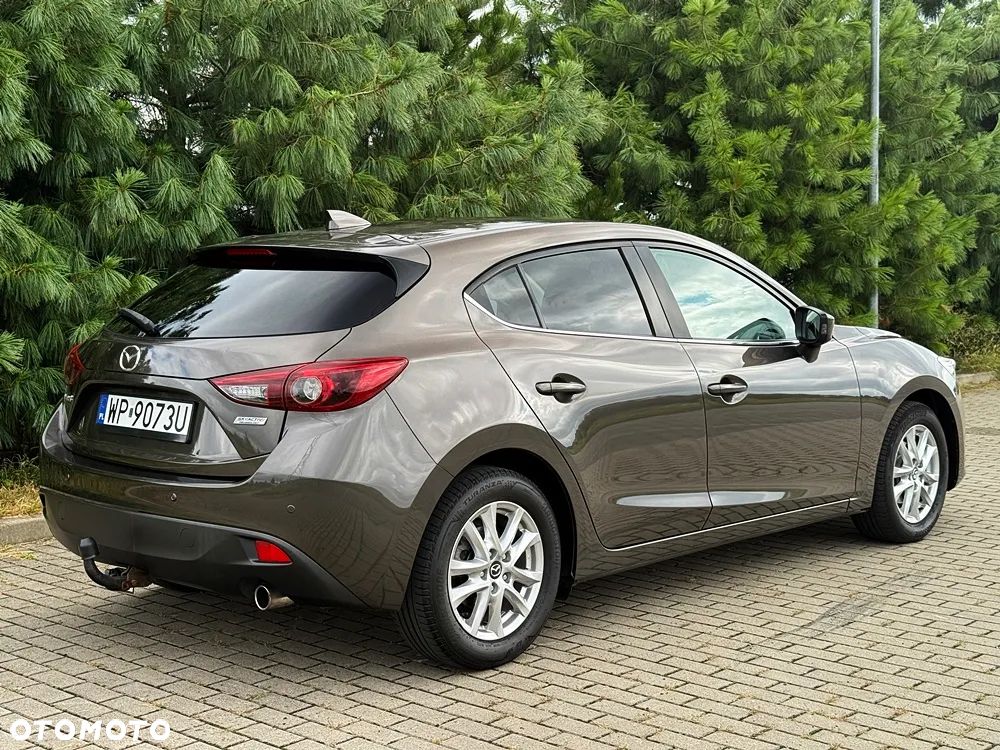 Mazda 3 - 10