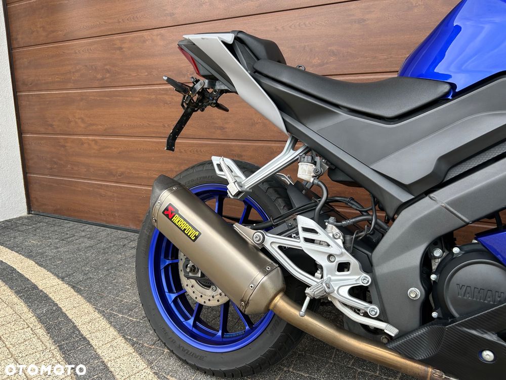 Yamaha YZF - 8