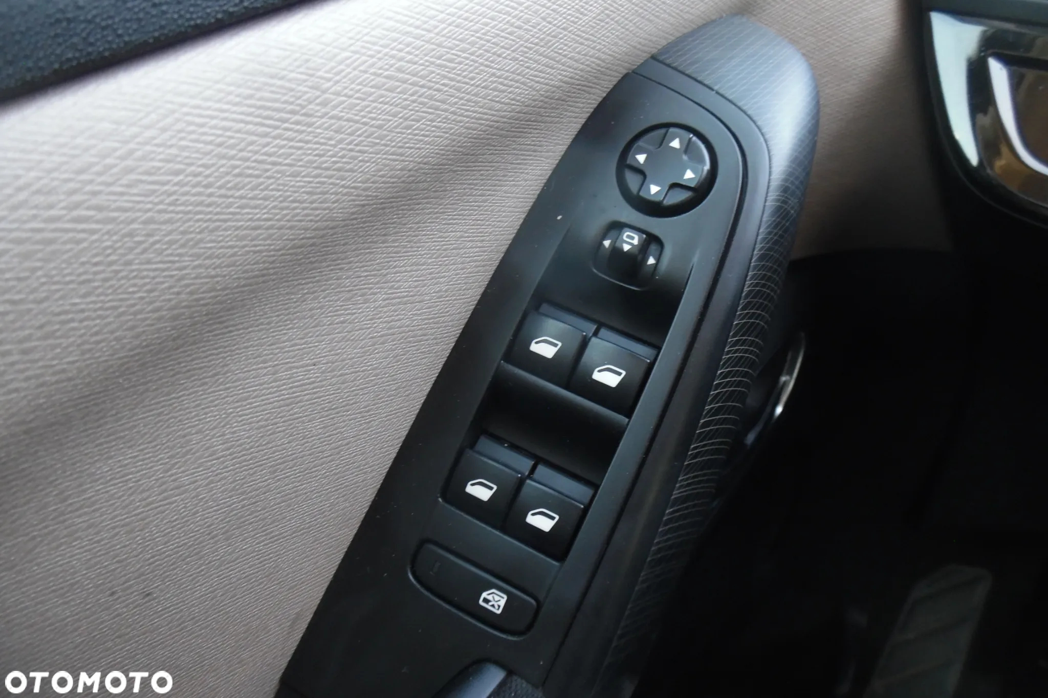 Citroën C4 Picasso 2.0 BlueHDi Exclusive - 10