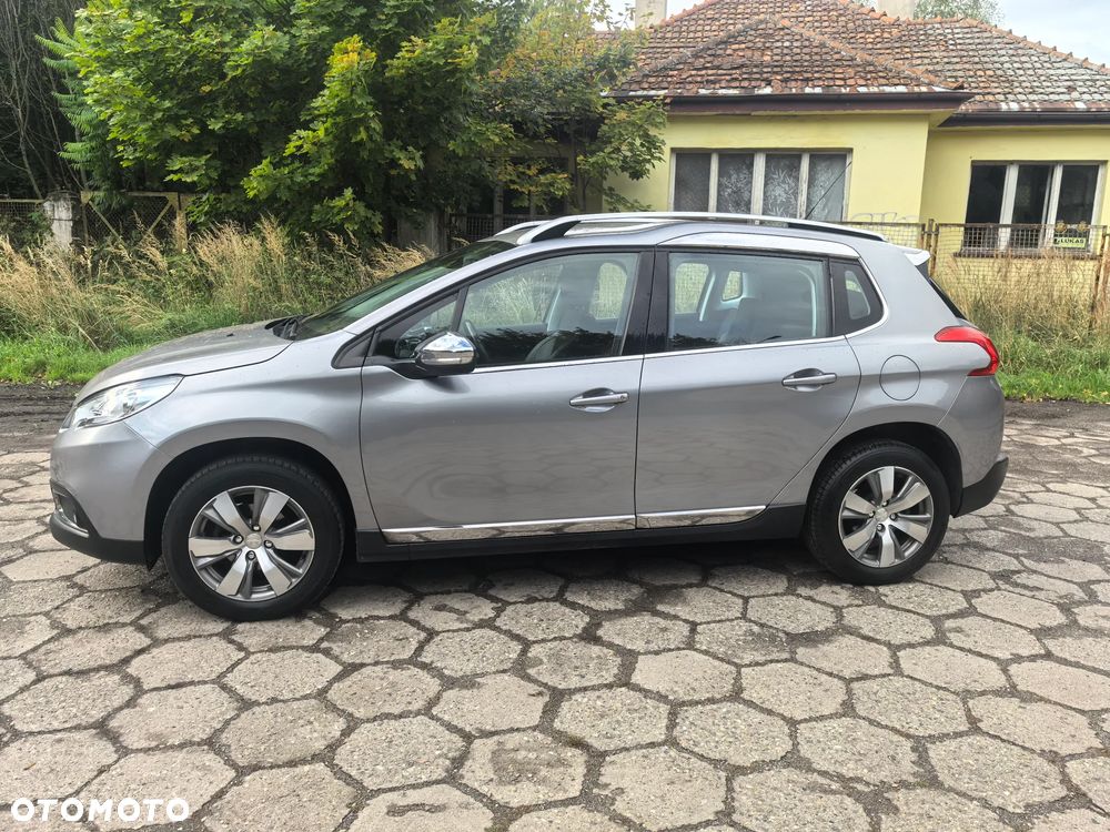 Peugeot 2008 82 VTI Allure - 3