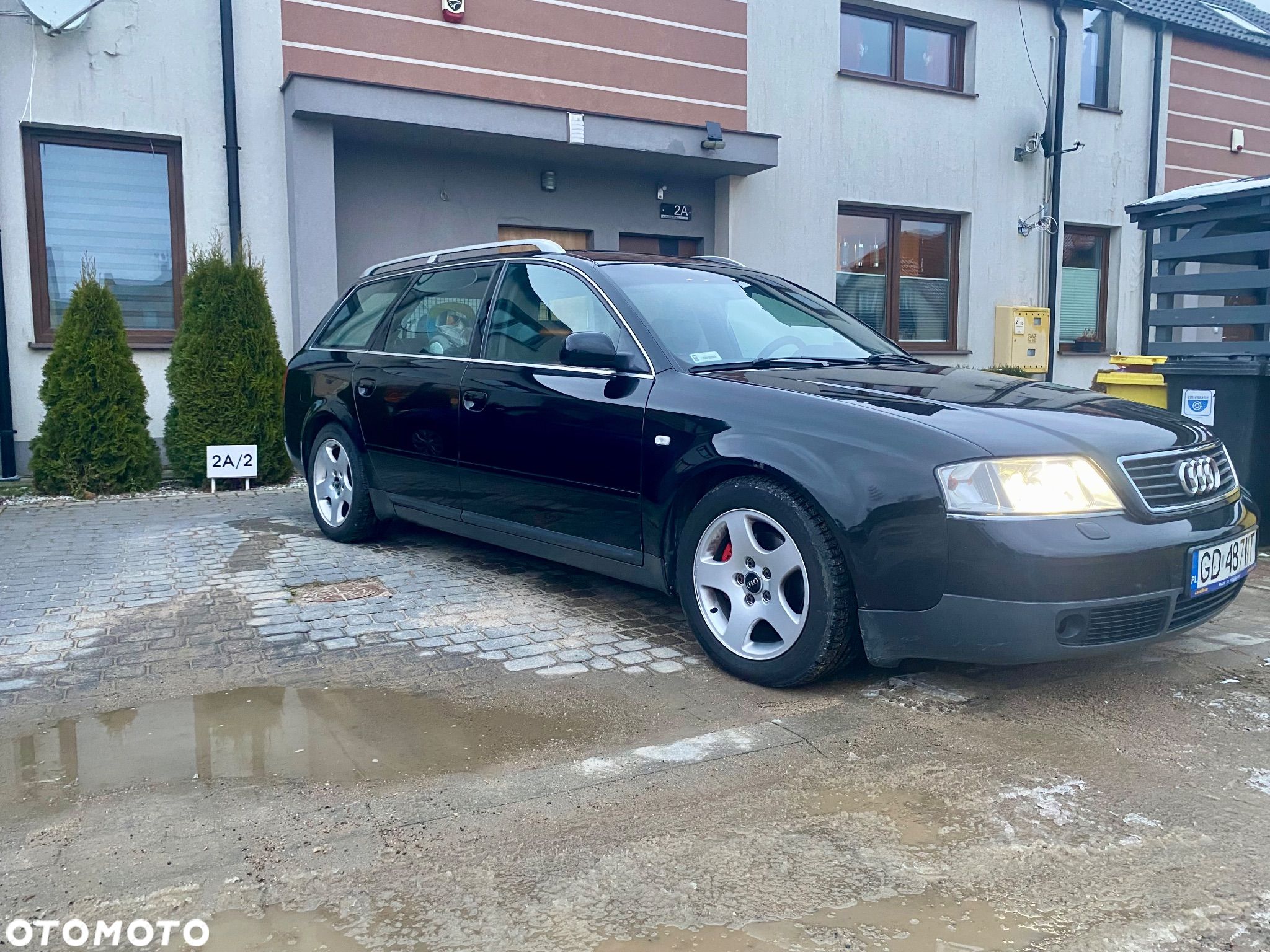 Audi A6 Avant 2.4 - 1