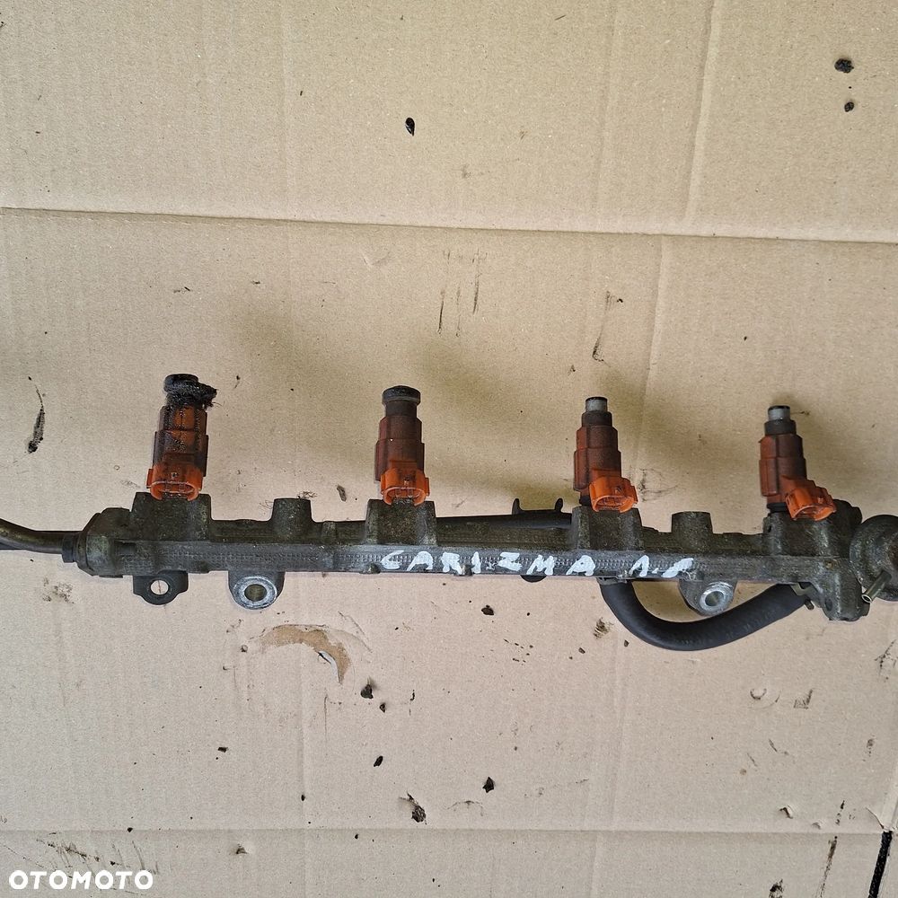 LISTWA WTRYSKOWA CARISMA 1.6 16V 1,8 GDI - 2