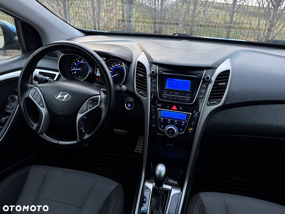 Hyundai i30 1.6 Automatik Style - 33