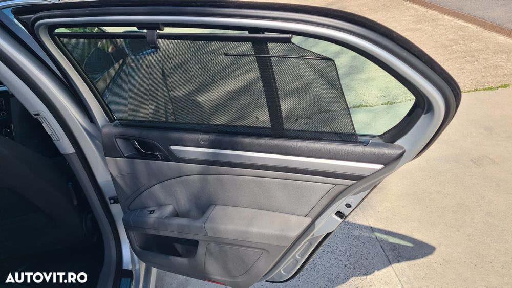 Skoda Superb 2.0 TDI Elegance - 11