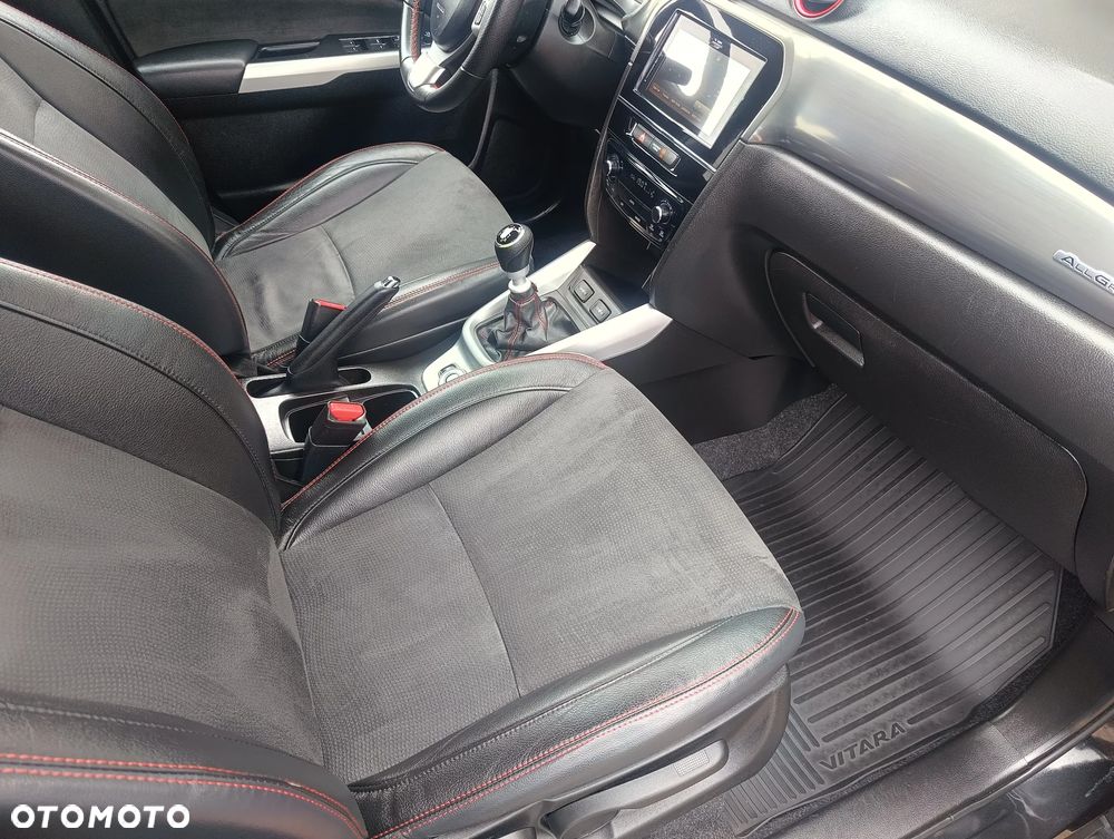 Suzuki Vitara 1.4 Boosterjet Allgrip Comfort+ - 16