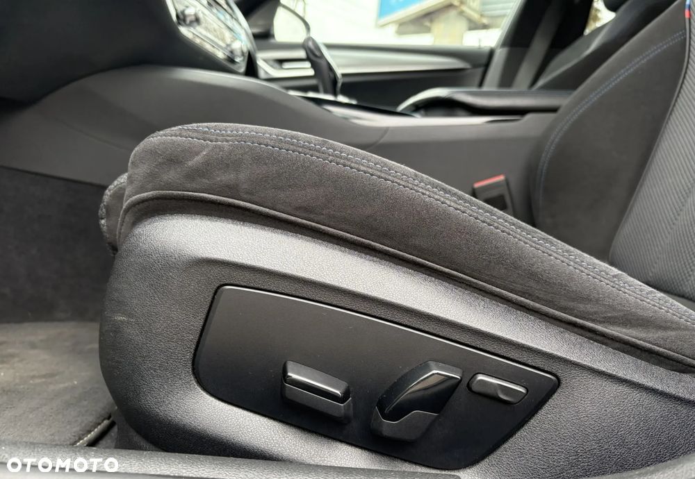 BMW Seria 5 530d xDrive M Sport sport - 12