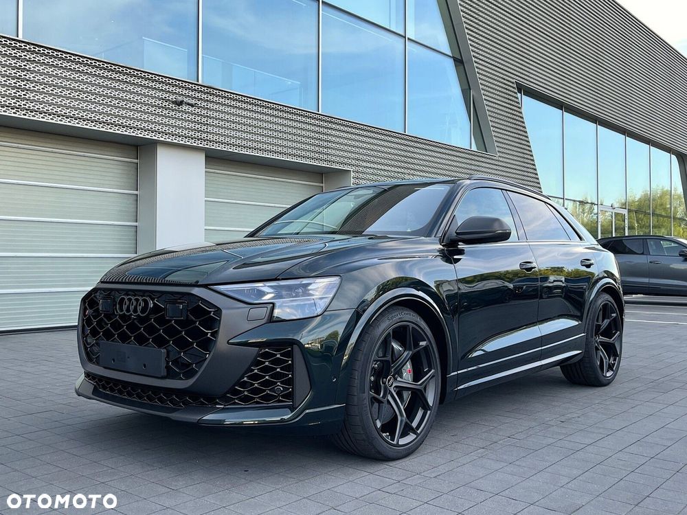 Audi RS Q8 - 23