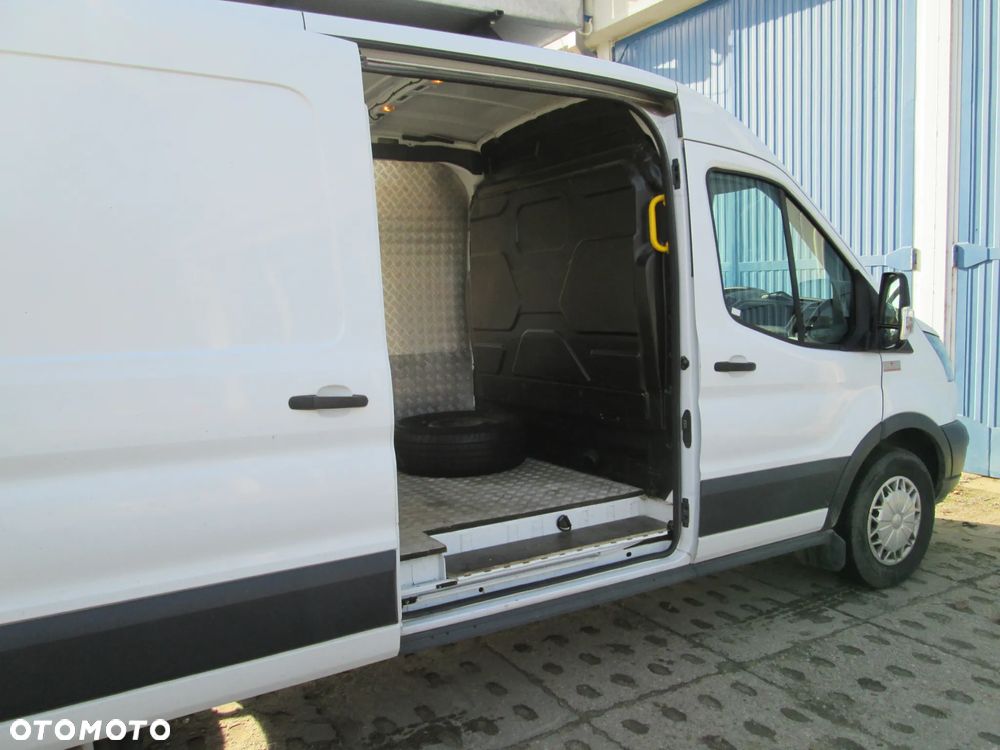 Ford Transit - 19