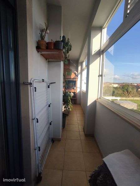 Apartamento T2 duplex - Meirinhas - Grande imagem: 3/12