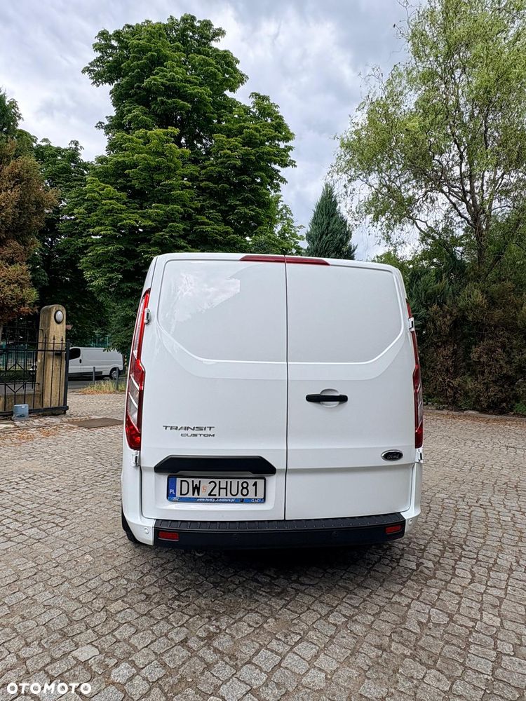 Ford Transit custom - 25