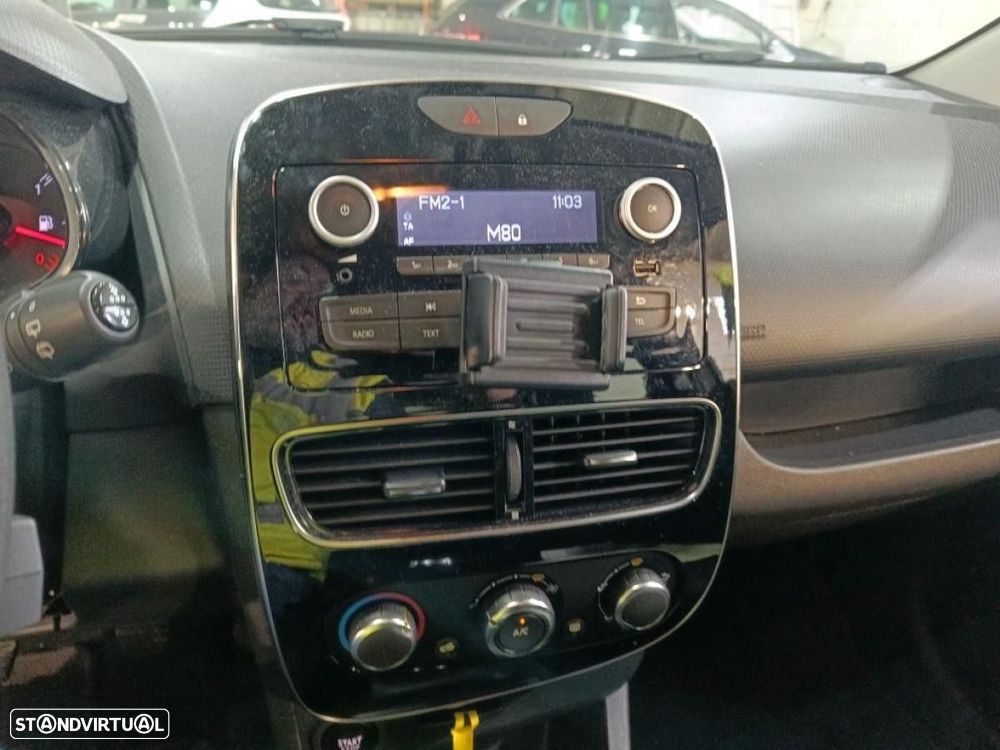 Renault Clio 1.5 dCi Zen - 3