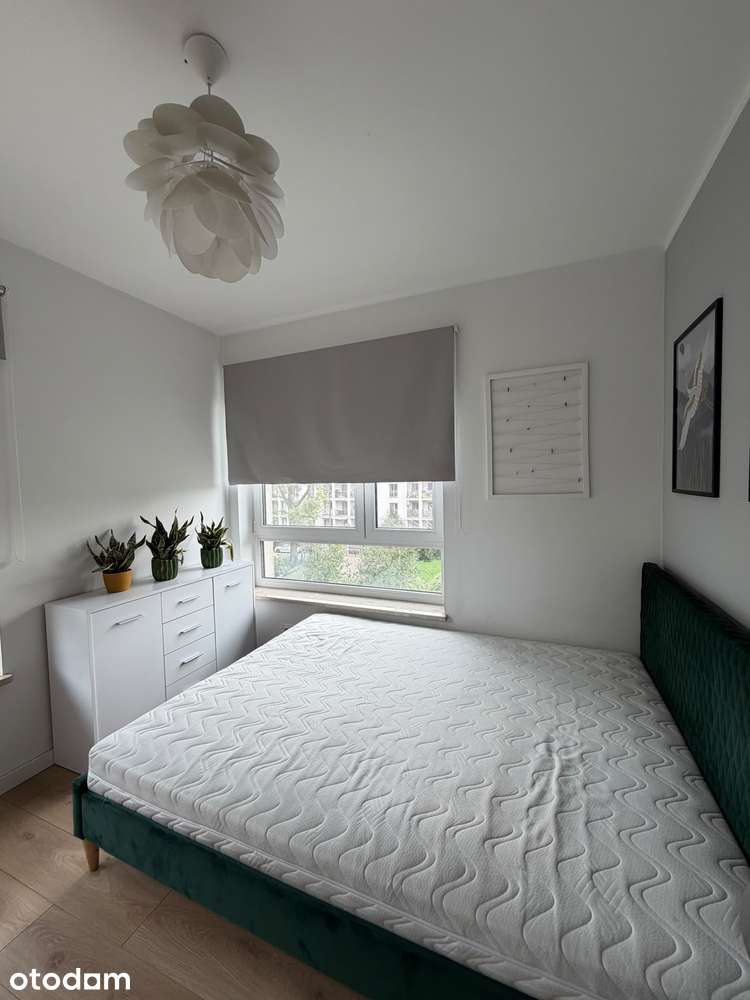 2 POKOJE, ODDZIELNA KUCHNIA, GARAŻ, BALKON