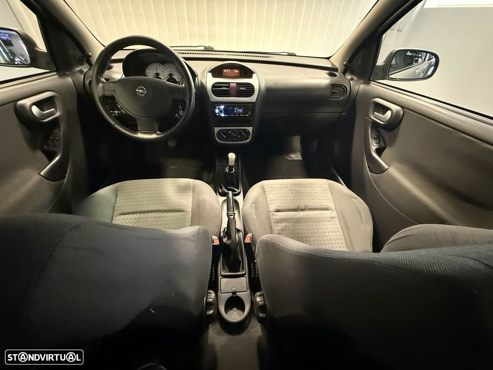 Opel Corsa 1.2 16V On - 4