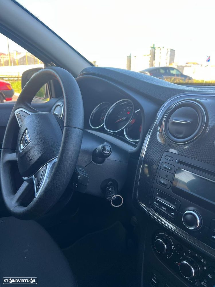 Dacia Logan 0.9 TCe Confort - 22
