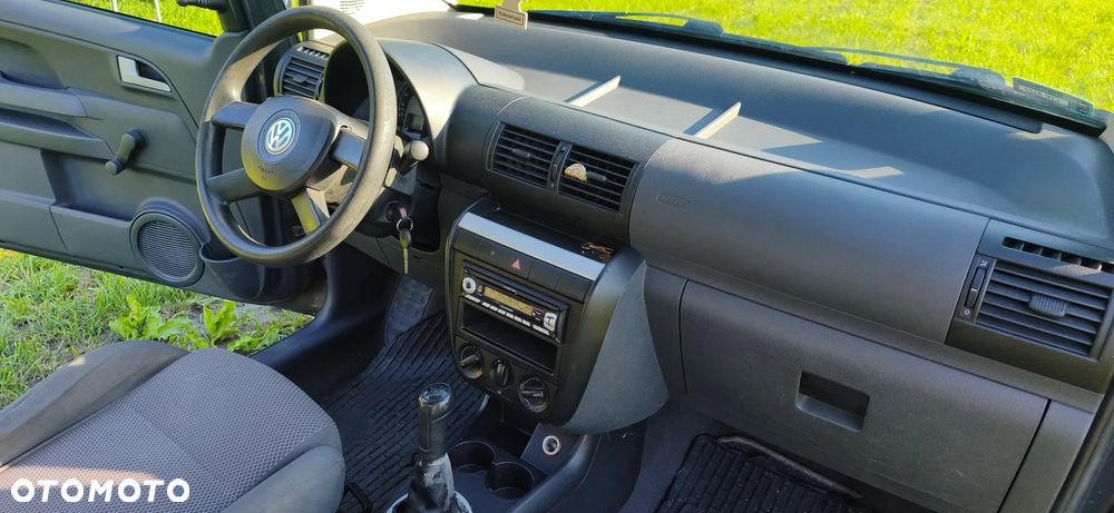 Volkswagen Fox 1.2 - 8