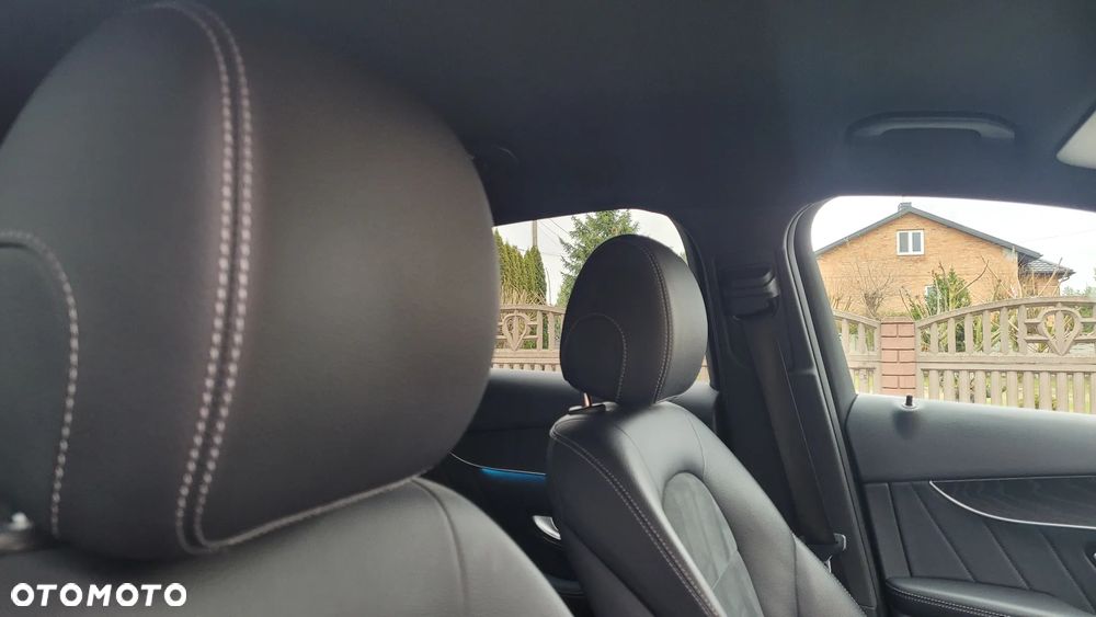 Mercedes-Benz GLC - 11