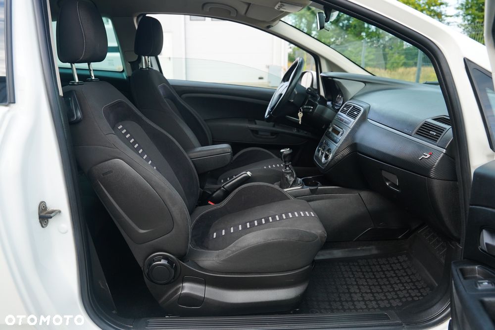 Fiat Punto - 19
