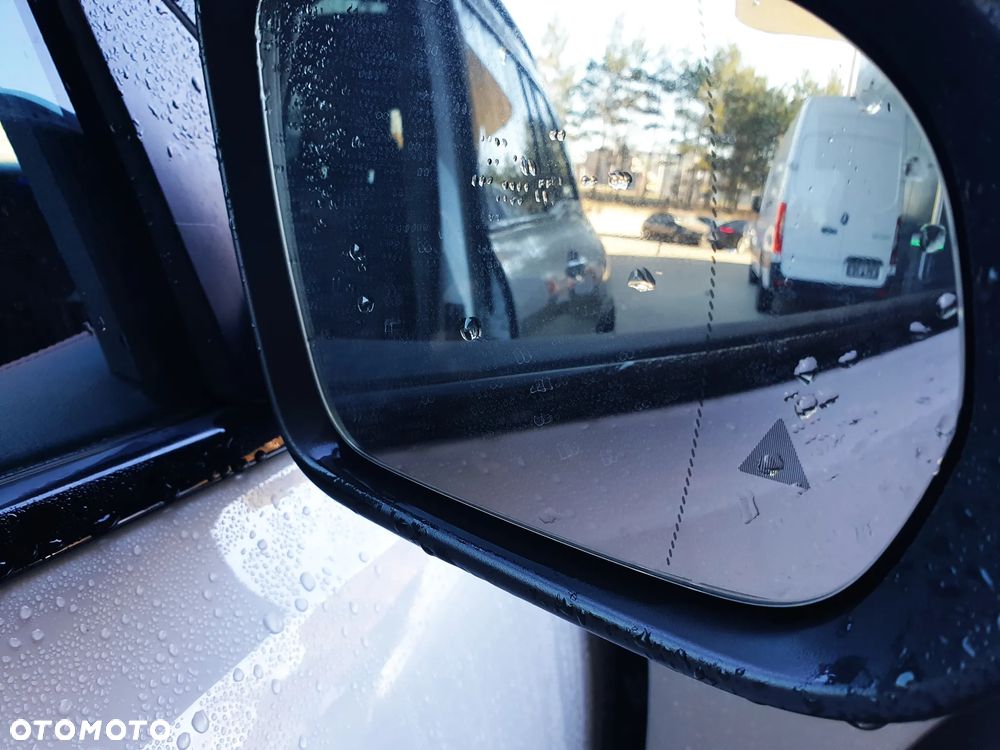 Mercedes-Benz GLB 200 d AMG Line 8G-DCT - 22