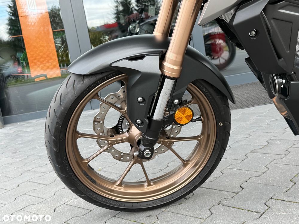 Honda CB - 35