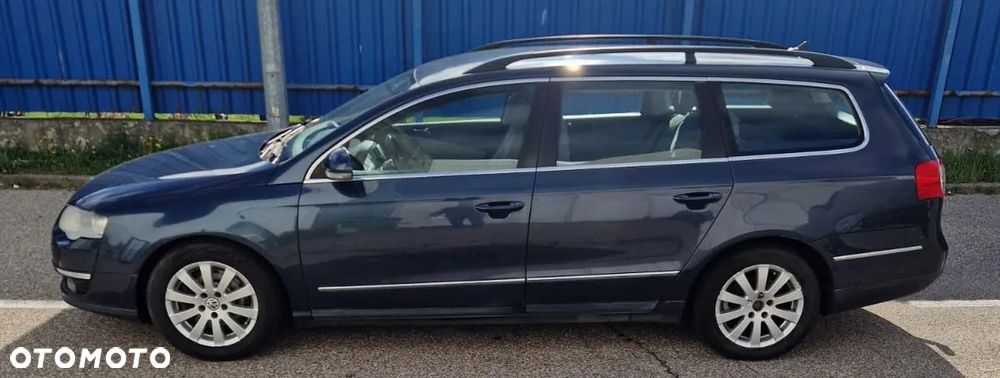 Volkswagen Passat 2.0 TDI Comfortline DSG - 4