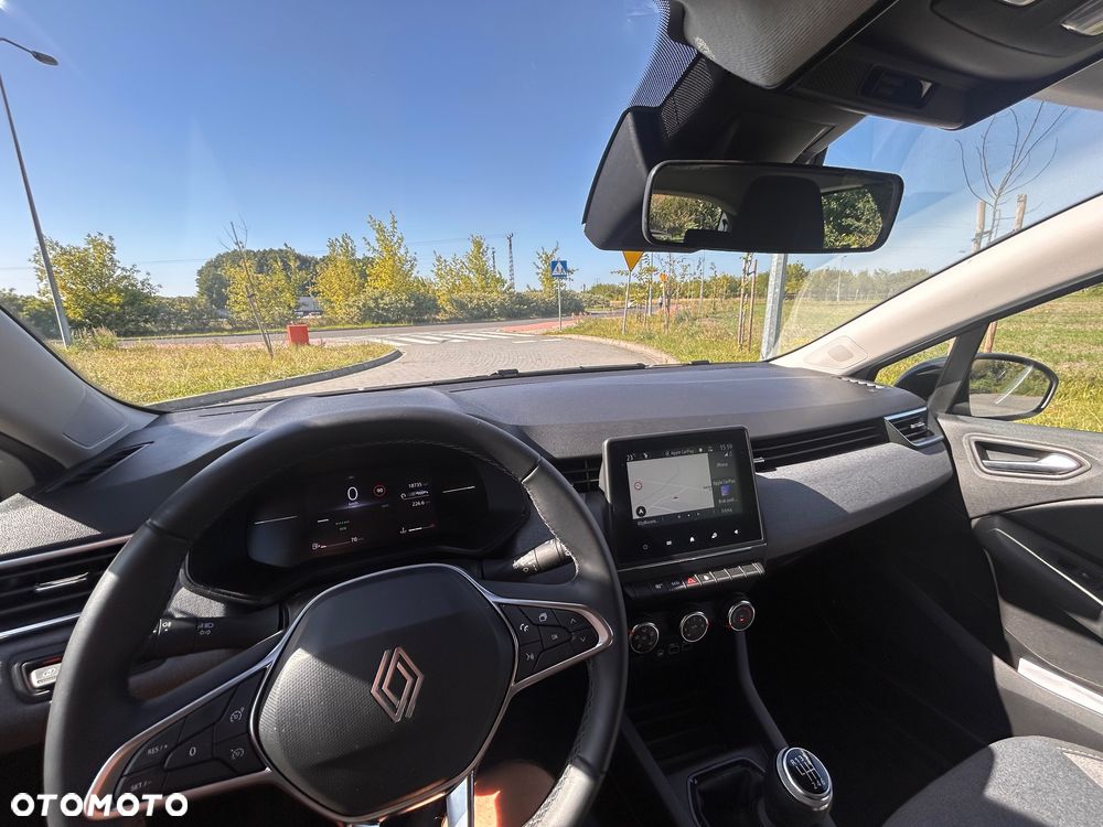 Renault Clio - 20