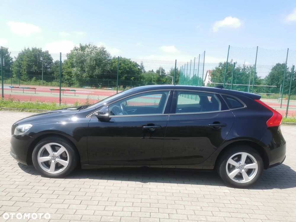 Volvo V40 T2 Summum - 3