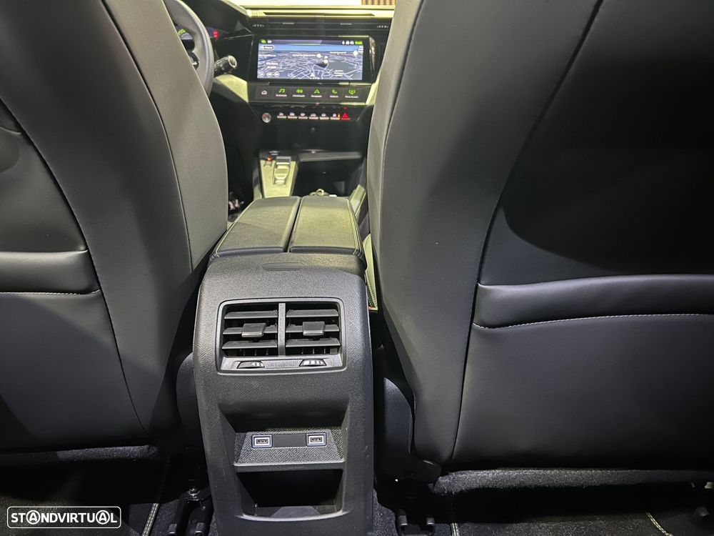 Peugeot 308 SW 1.2 Hybrid GT e-DCS6 - 33