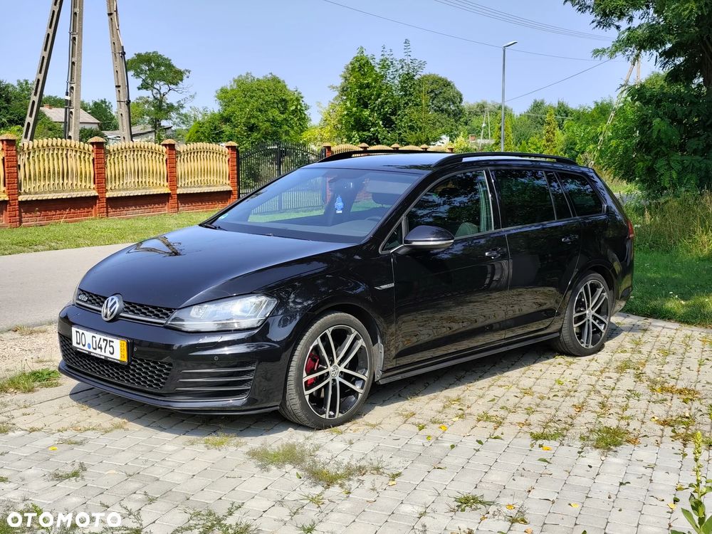 Volkswagen Golf 2.0 TDI BMT GTD - 2