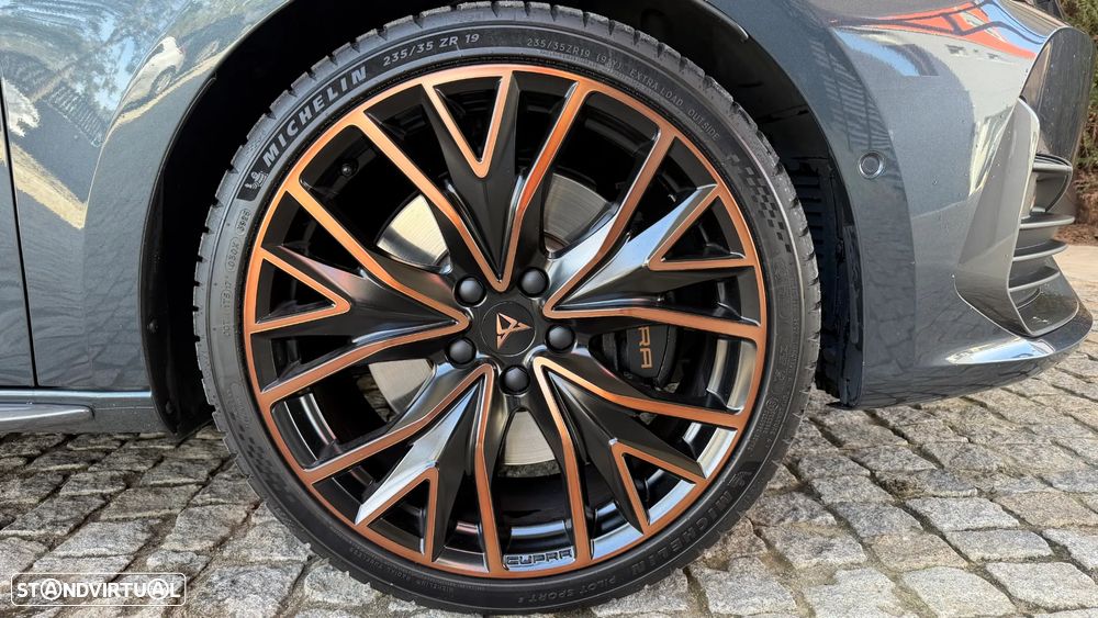 Cupra Leon ST 1.4 e-Hybrid VZ DSG - 9