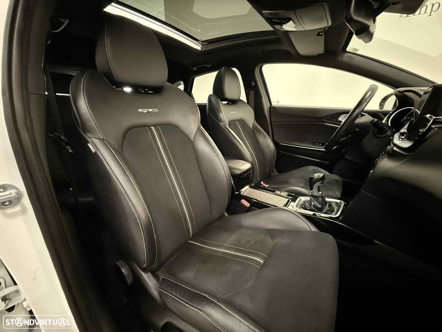 Kia ProCeed 1.0 T-GDI GT Line - 14