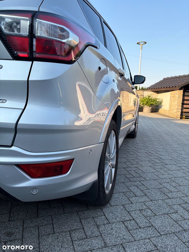 Ford Kuga 2.0 TDCi AWD ST-Line - 11