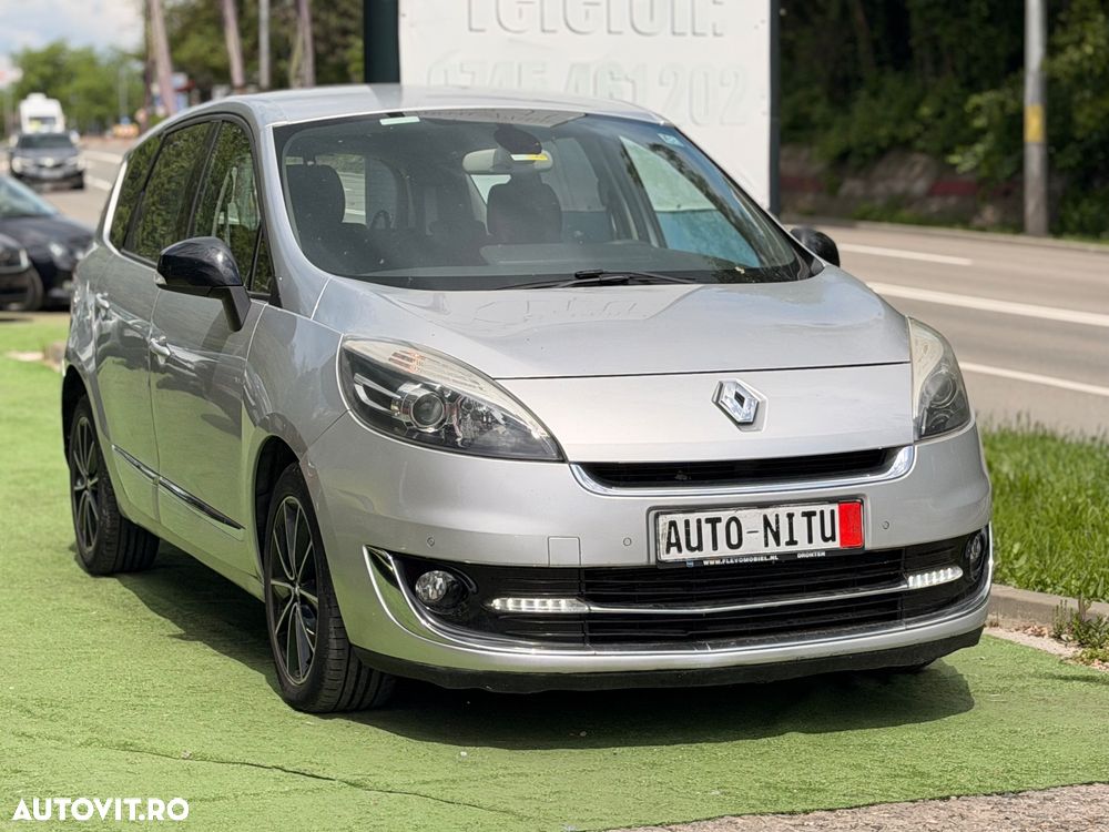 Renault Grand Scenic - 15