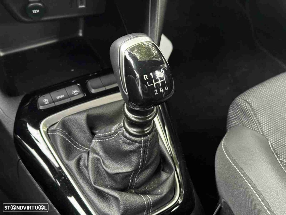 Opel Corsa 1.2 T GS - 22