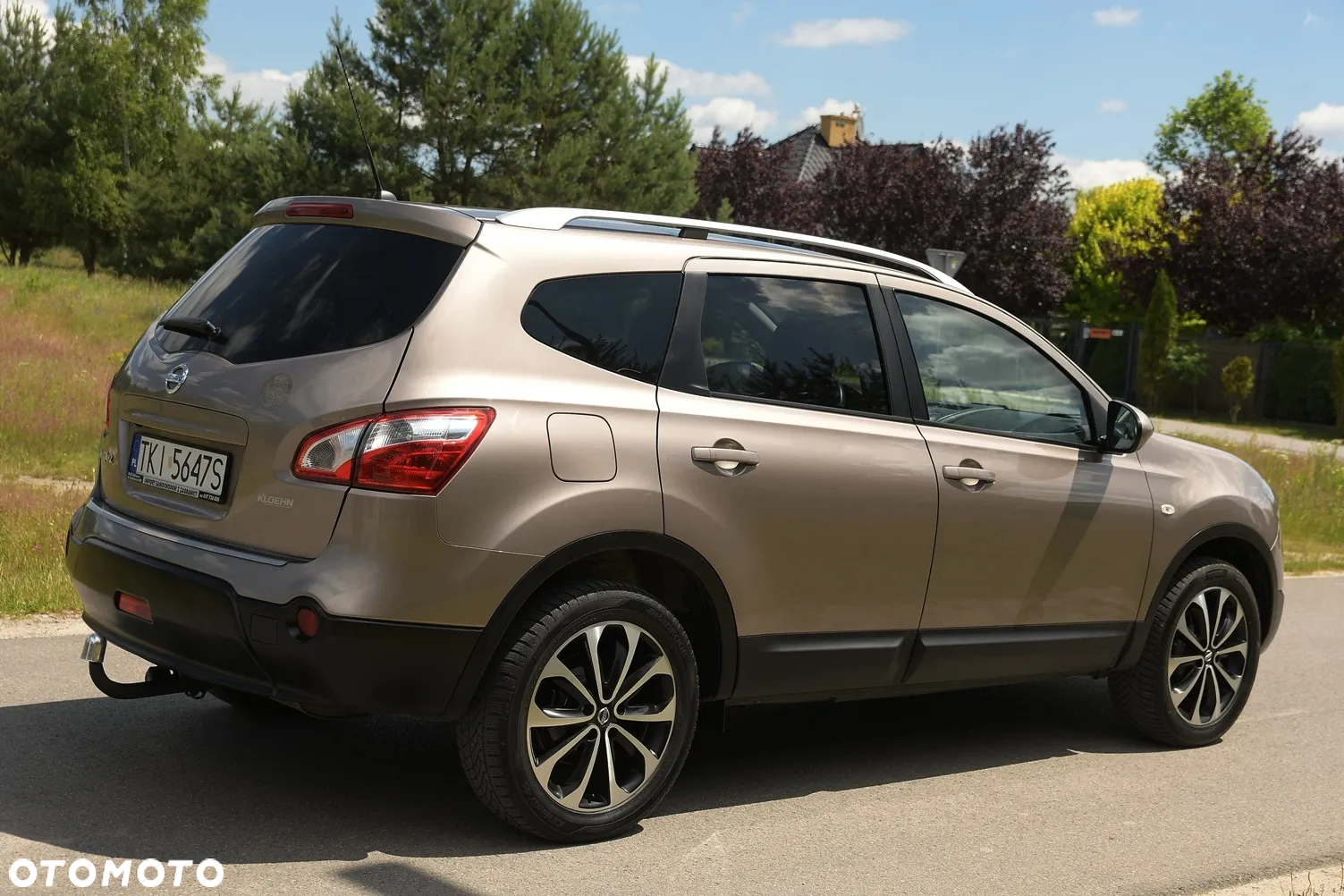 Nissan Qashqai+2 - 5