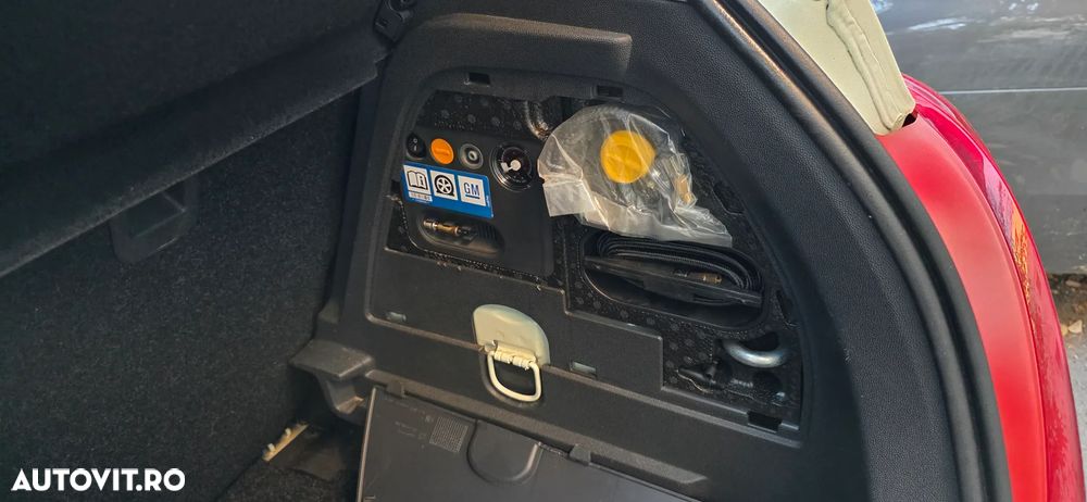 Opel Corsa 1.2 Essentia - 13