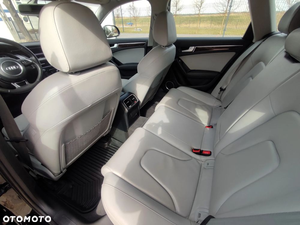 Audi A4 Allroad - 15