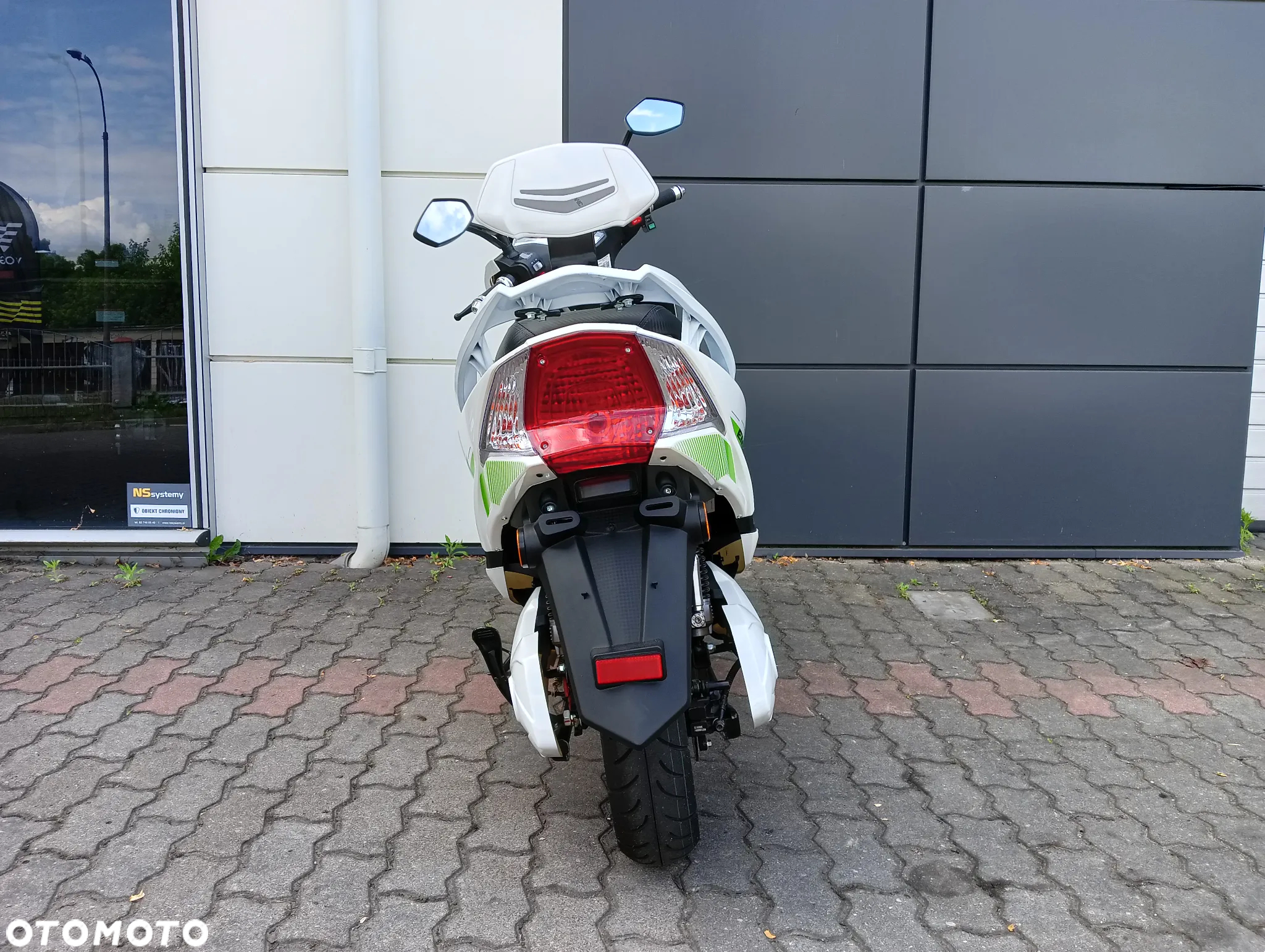 Barton E-Max One - 4