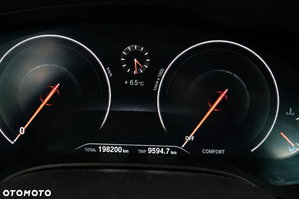 BMW Seria 5 518d Luxury Line sport - 2