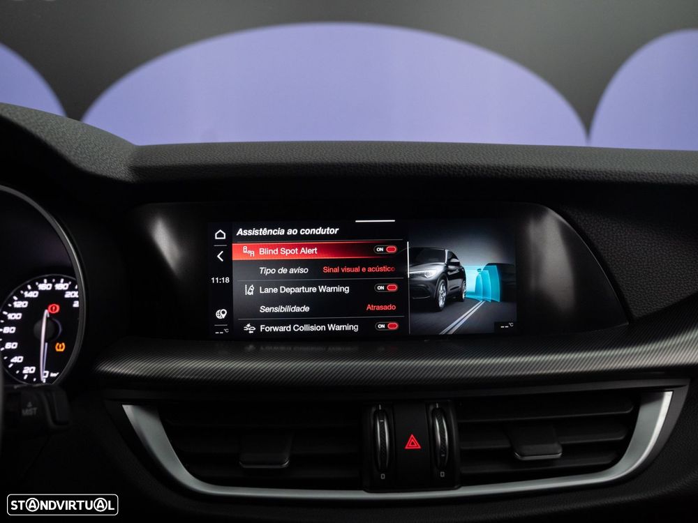 Alfa Romeo Stelvio 2.2 D Sprint Q4 AT8 - 32