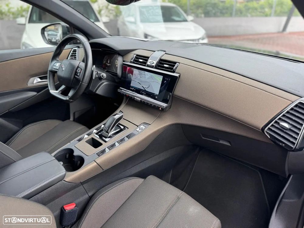 DS DS7 Crossback - 19